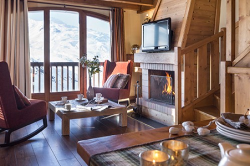 A Three Bedroom Apartment with Sauna - Residence L'Oxalys - Val Thorens - France