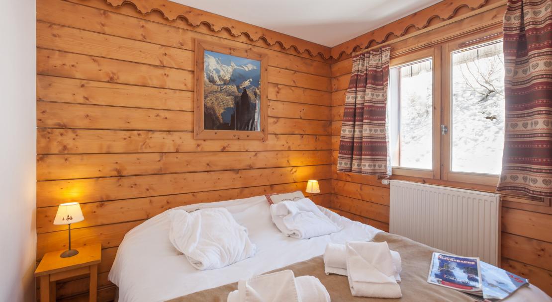 Double Bedroom in L'Ecrin des Neiges Tignes