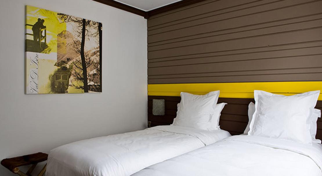 Hotel Ormelune - Bedroom - Yellow